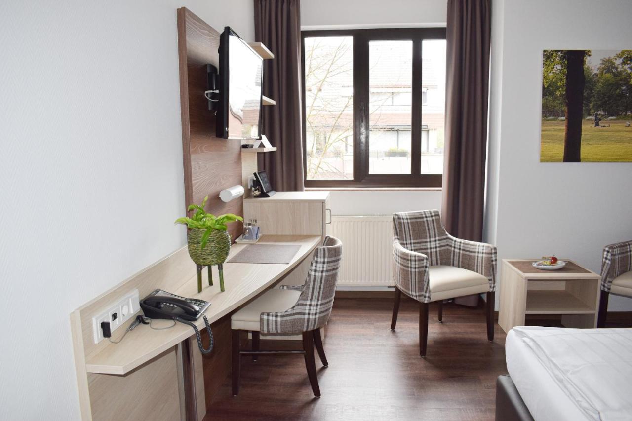 Akzent Hotel Jonathan ลิพพ์ชตัดท์ ภายนอก รูปภาพ