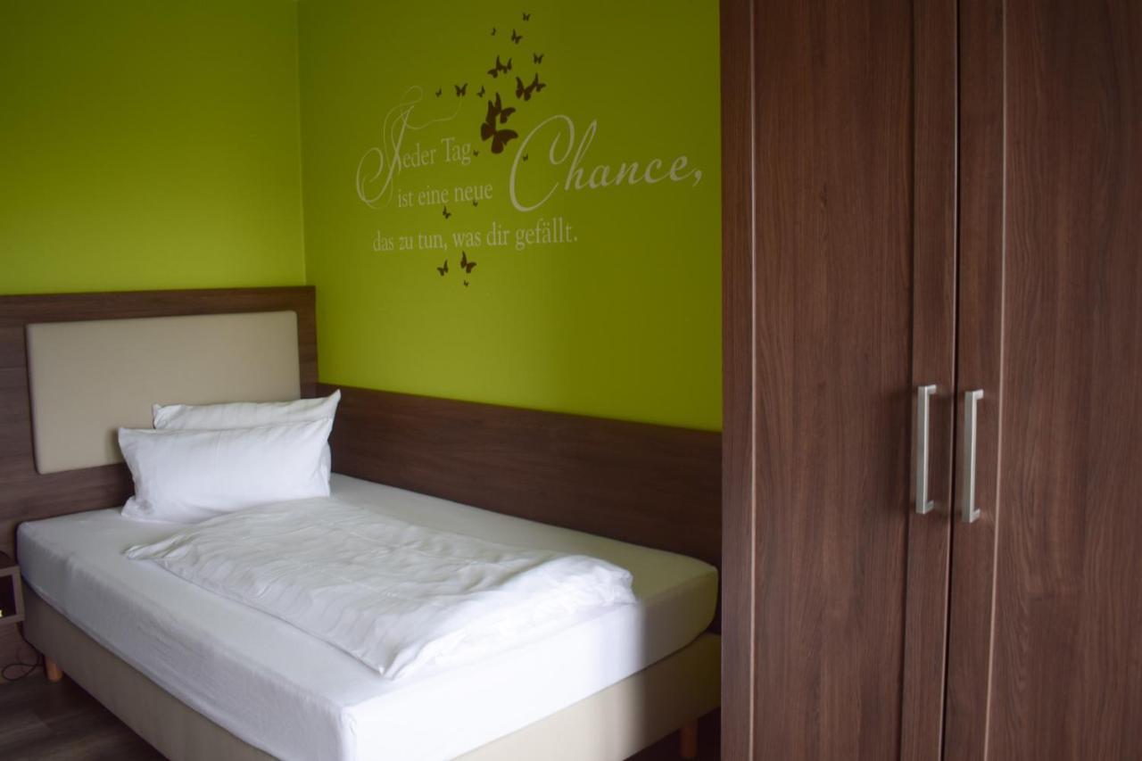 Akzent Hotel Jonathan ลิพพ์ชตัดท์ ภายนอก รูปภาพ