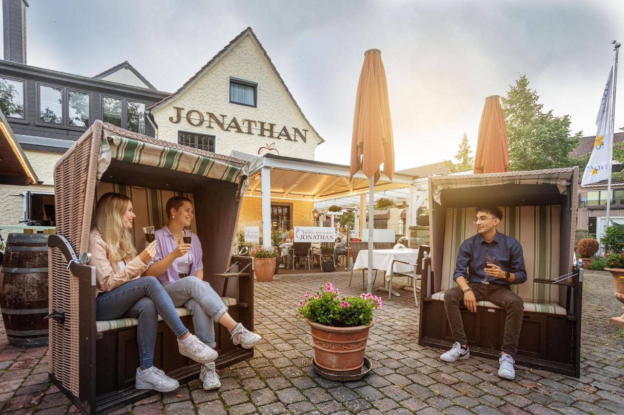 Akzent Hotel Jonathan ลิพพ์ชตัดท์ ภายนอก รูปภาพ