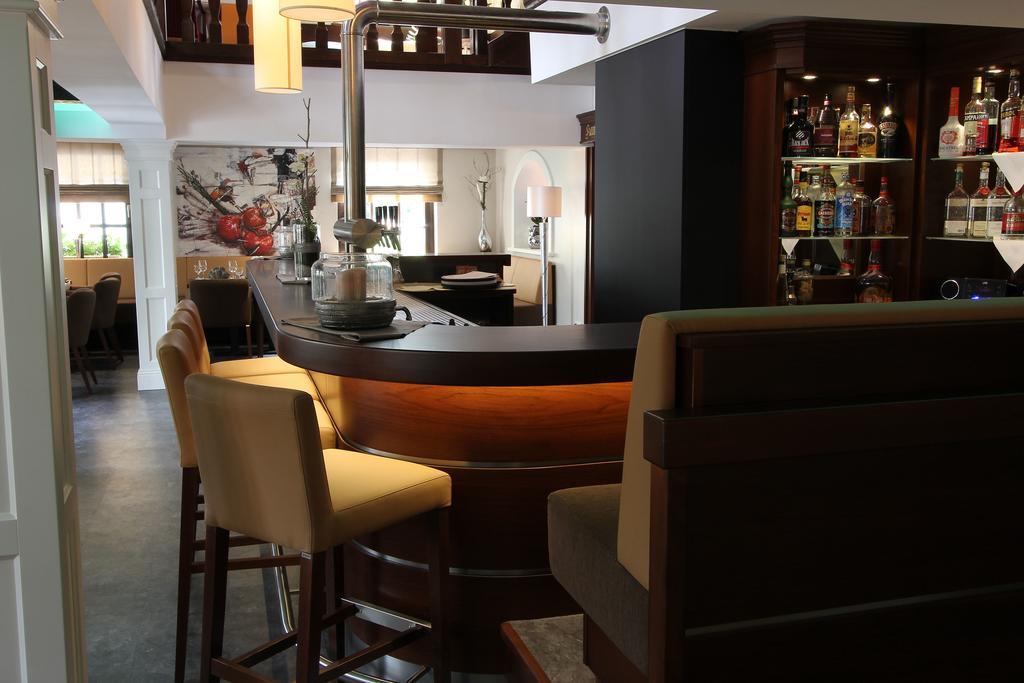 Akzent Hotel Jonathan ลิพพ์ชตัดท์ ภายนอก รูปภาพ